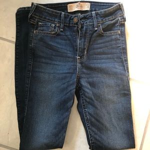 Hollister jeans